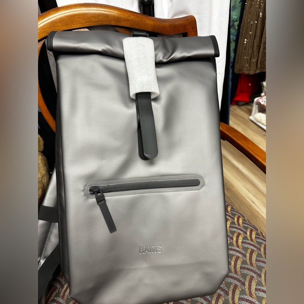 Rolltop Rucksack dependable city staple perfect for commutes on bike or foot.